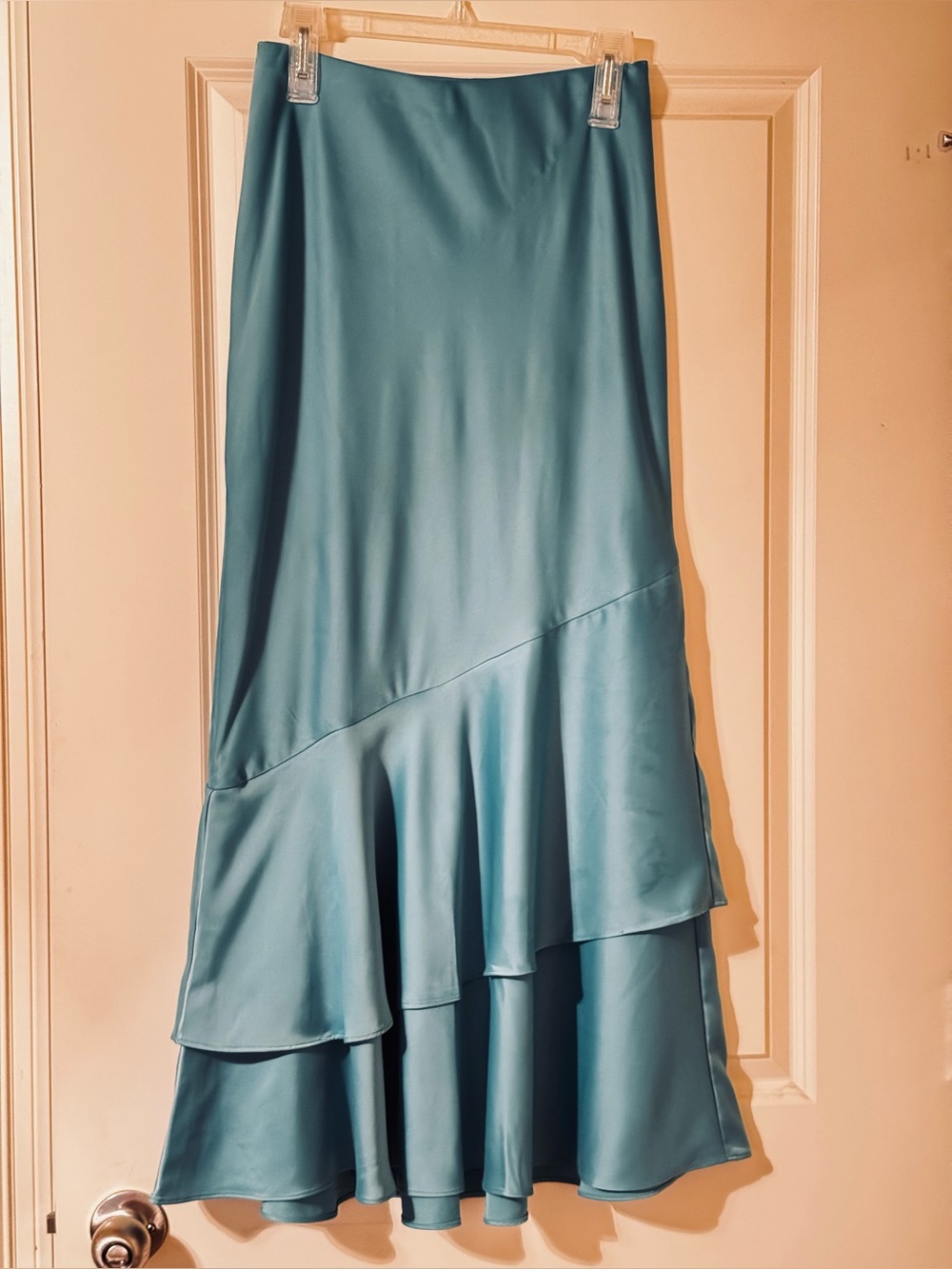NWT Banana‎ Republic Factory Satin Tiered Maxi Skirt size XS